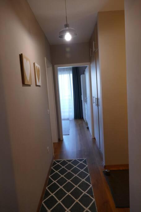 Apartament In Cartier Avantgarden Cu Semineu! Brasov Ngoại thất bức ảnh